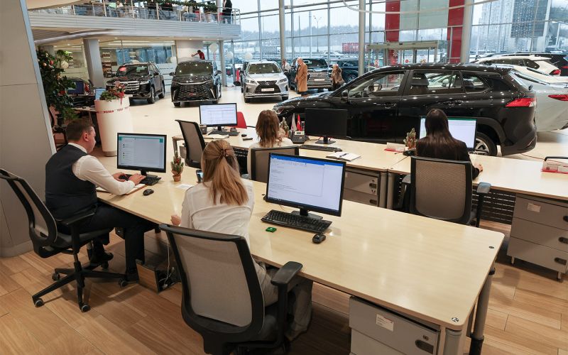 
            Машины за 10 лет подорожали в 3 раза. 5 удивительных фактов об авторынке
        