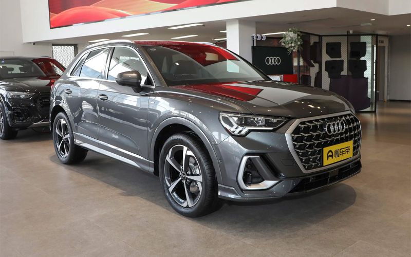 
            Почти как в 2022 году. В Китае рухнули цены на европейские автомобили
        