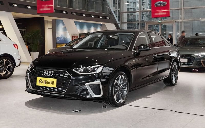 
            Почти как в 2022 году. В Китае рухнули цены на европейские автомобили
        