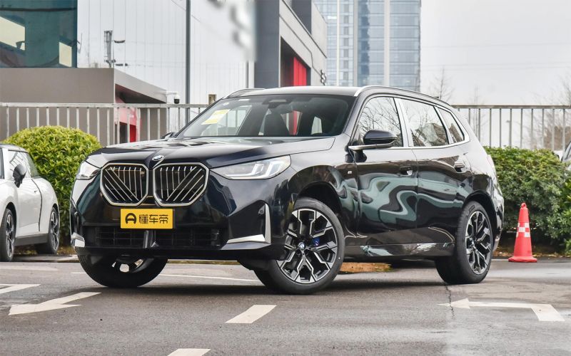 
            Почти как в 2022 году. В Китае рухнули цены на европейские автомобили
        