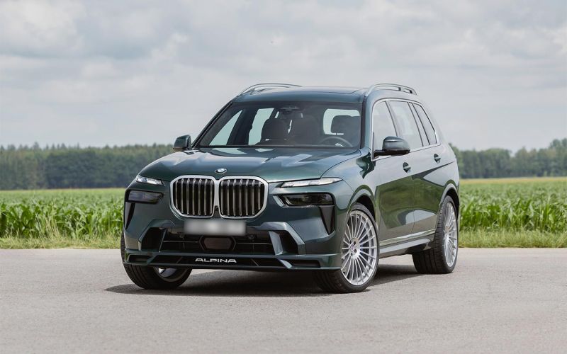 
            В России появился в продаже эксклюзивный Alpina XB7. Отличия от BMW X7
        