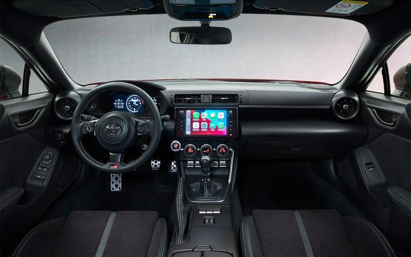 В Россию приехала Toyota GR86. Цена и оснащение