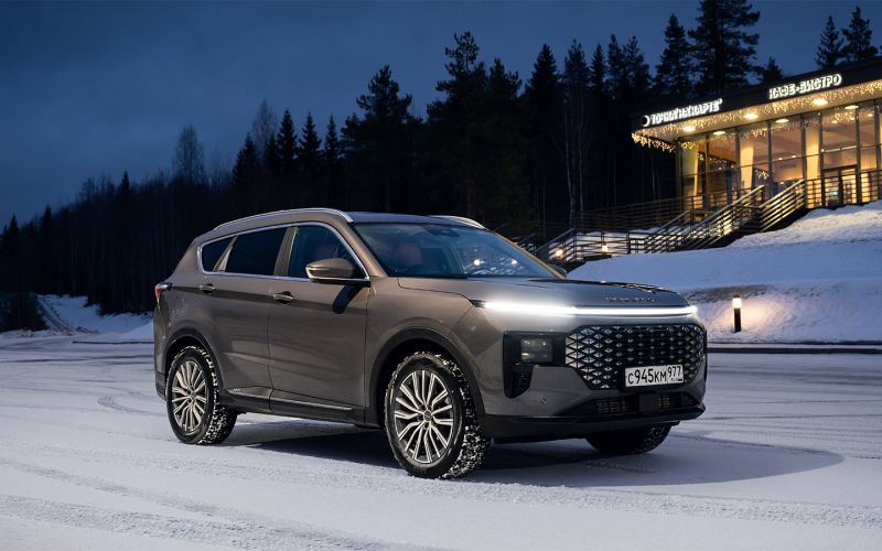 
            Живи легко, если сможешь. Тест-драйв Soueast S07 и Soueast S09
        