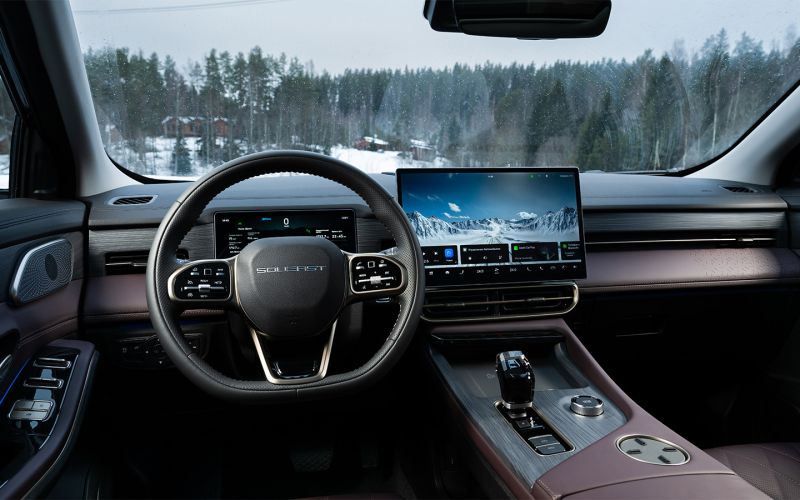 
            Живи легко, если сможешь. Тест-драйв Soueast S07 и Soueast S09
        