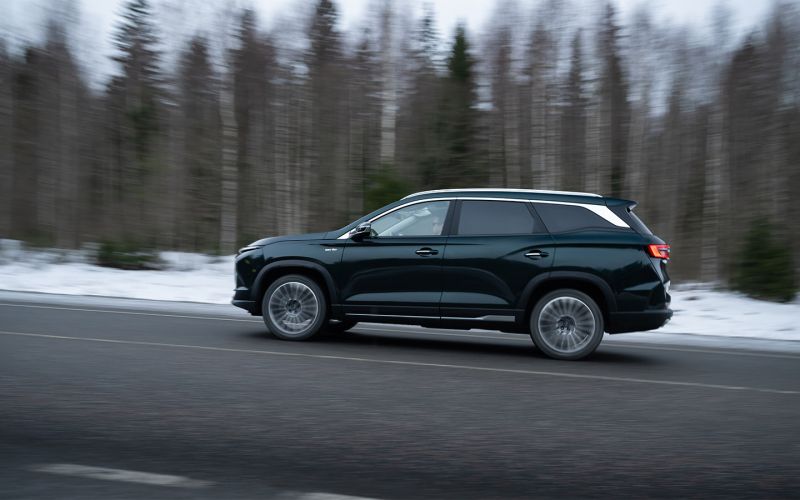 
            Живи легко, если сможешь. Тест-драйв Soueast S07 и Soueast S09
        