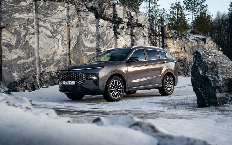 
            Живи легко, если сможешь. Тест-драйв Soueast S07 и Soueast S09
        