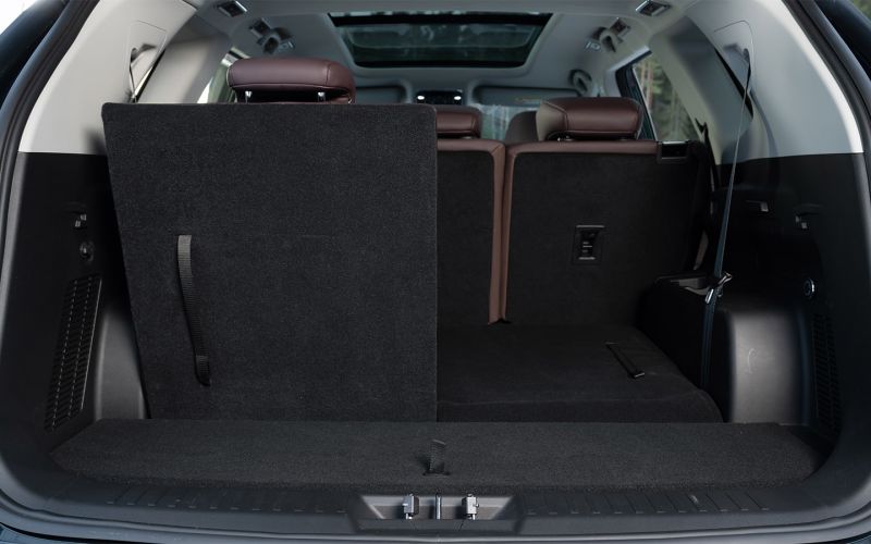 
            Живи легко, если сможешь. Тест-драйв Soueast S07 и Soueast S09
        