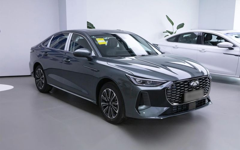 3 сумасшедшие новинки автосалона в Шанхае 2025. Они стоят как Lada Iskra