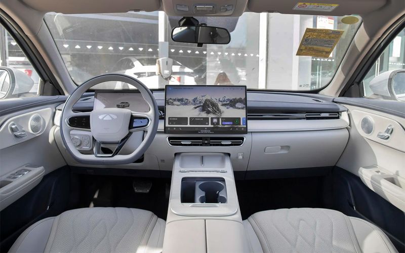 3 сумасшедшие новинки автосалона в Шанхае 2025. Они стоят как Lada Iskra