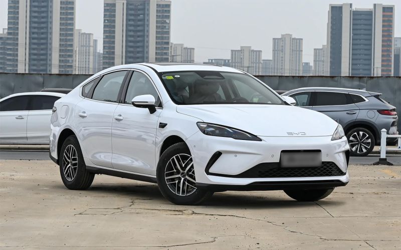 3 сумасшедшие новинки автосалона в Шанхае 2025. Они стоят как Lada Iskra