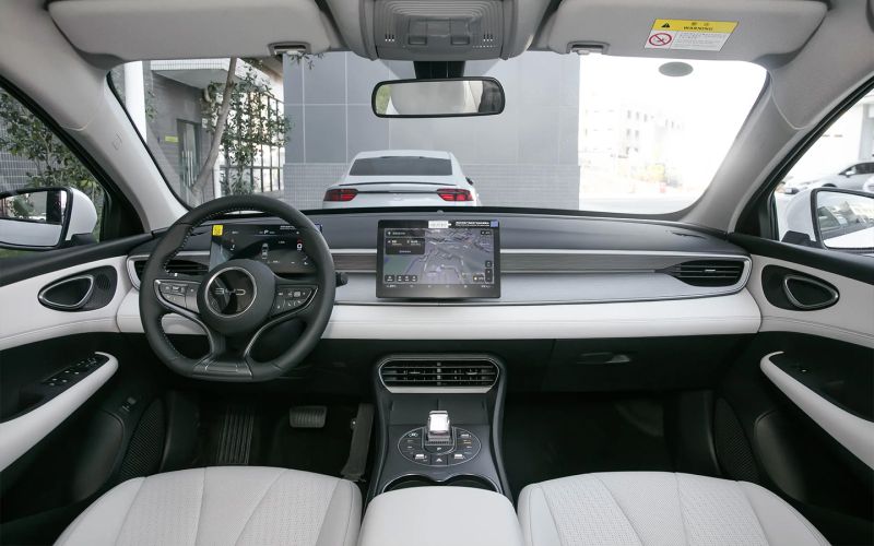 3 сумасшедшие новинки автосалона в Шанхае 2025. Они стоят как Lada Iskra