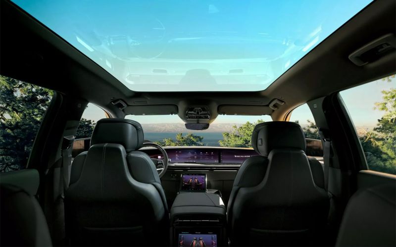 750 л.с. за $133 тыс. Cadillac показал новый внедорожник Escalade IQL