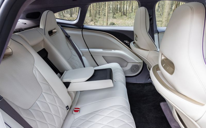 
            Агент «один-один». Первый тест Avatr 11 в российской спецификации
        