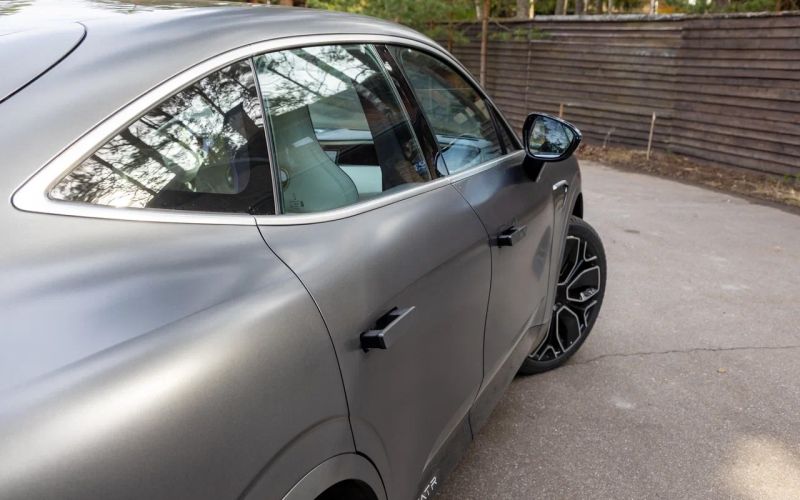 
            Агент «один-один». Первый тест Avatr 11 в российской спецификации
        