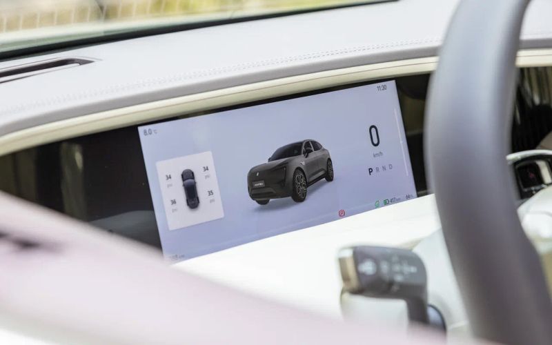 
            Агент «один-один». Первый тест Avatr 11 в российской спецификации
        