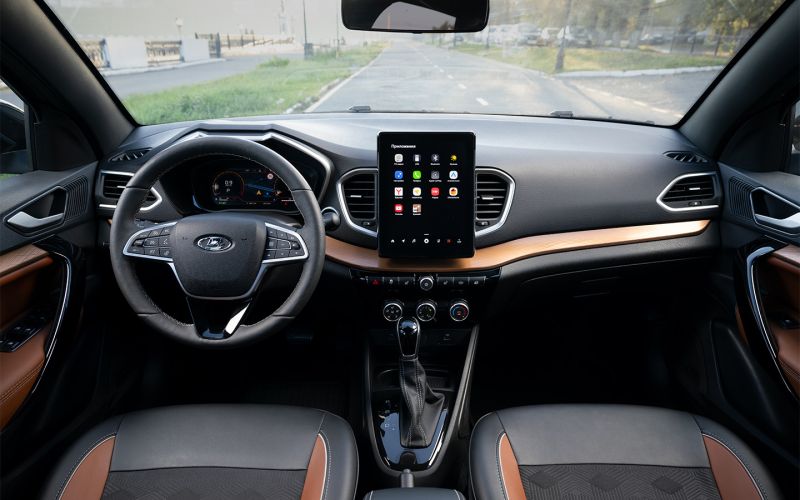 Чем новая Lada Iskra окажется лучше или хуже флагманской Vesta. В деталях