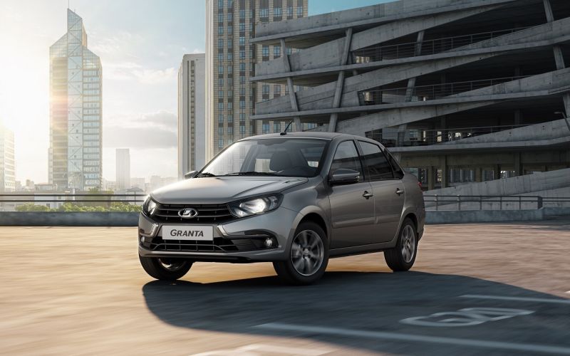 
            Дилеры начали продавать машины в рассрочку. Условия, скидки и платежи
        