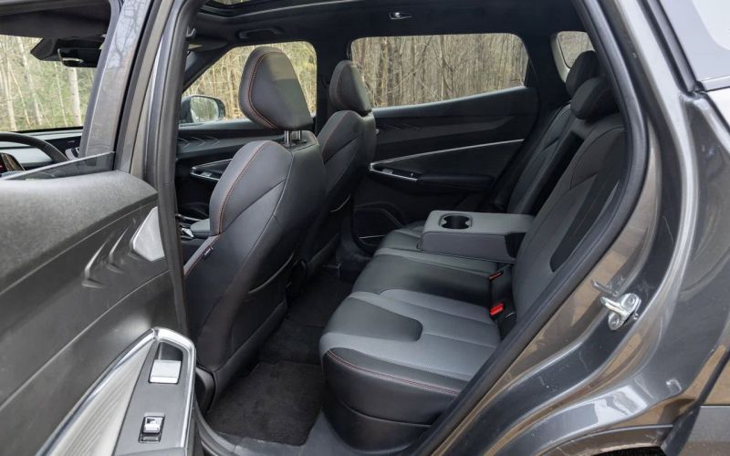 
            Головоломку заказывали? XCite X-cross 7 vs Geely Cityray
        