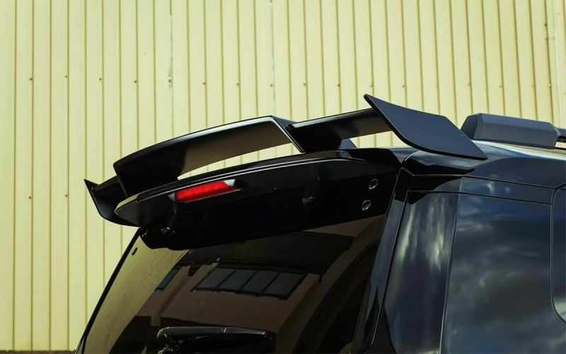 Японцы ответили «Гелику» от Brabus суровым Land Cruiser Prado. Фото