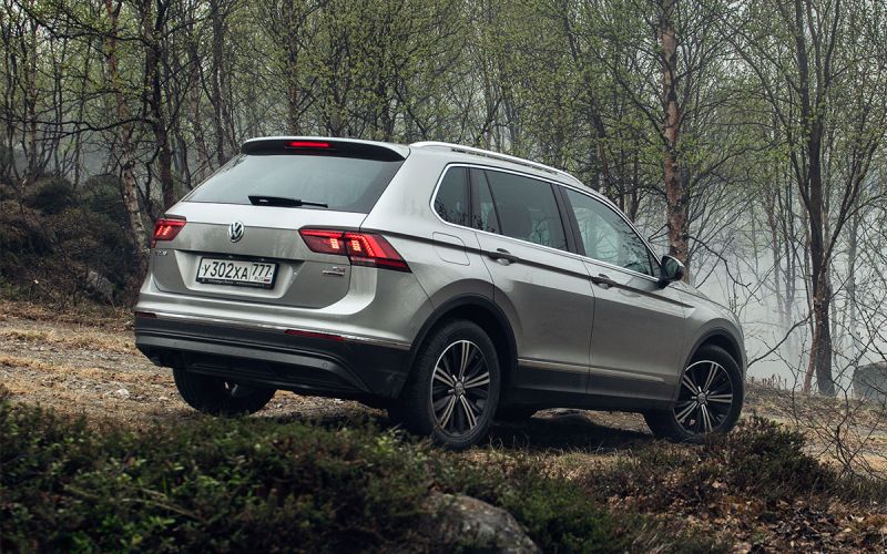 
            Как мы искали и нашли «живой» немецкий кроссовер у дилеров за 2 млн руб.
        