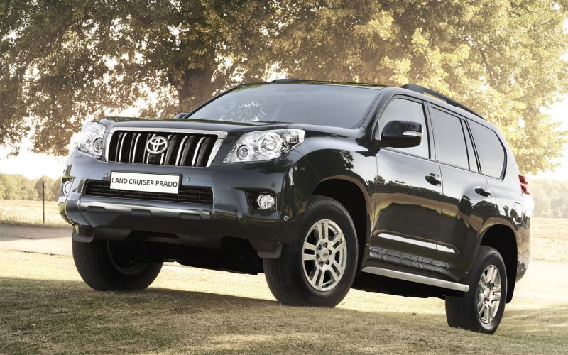 
            Land Cruiser за ₽3 млн? Взгляните, сколько стоили машины 15 лет назад
        