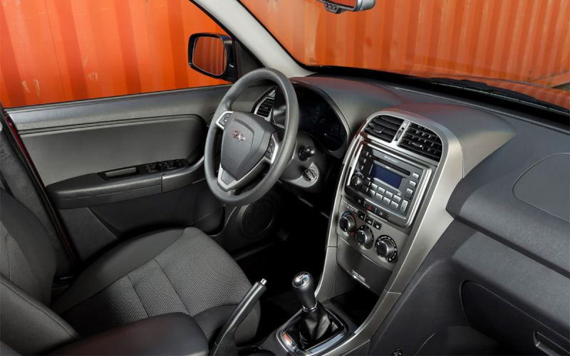 
            Land Cruiser за ₽3 млн? Взгляните, сколько стоили машины 15 лет назад
        