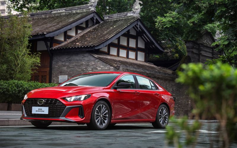 Неожиданные, но ожидаемые автоновинки, которые появятся в России весной