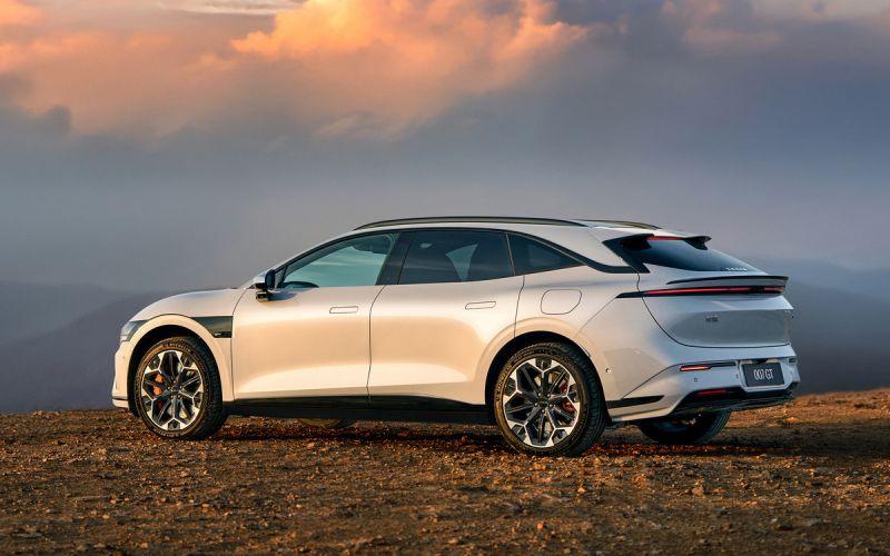 
            Самые ожидаемые новинки автосалона в Шанхае — 2025. Они приедут в Россию
        