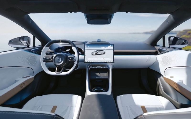 
            Самые ожидаемые новинки автосалона в Шанхае — 2025. Они приедут в Россию
        