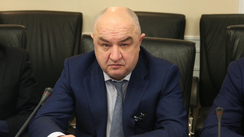 Сенатор Оюн написала заявление о досрочном сложении полномочий