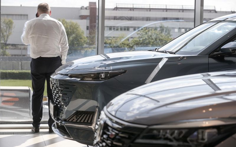 
            В России отказываются пересаживаться на китайские машины. Почему?
        