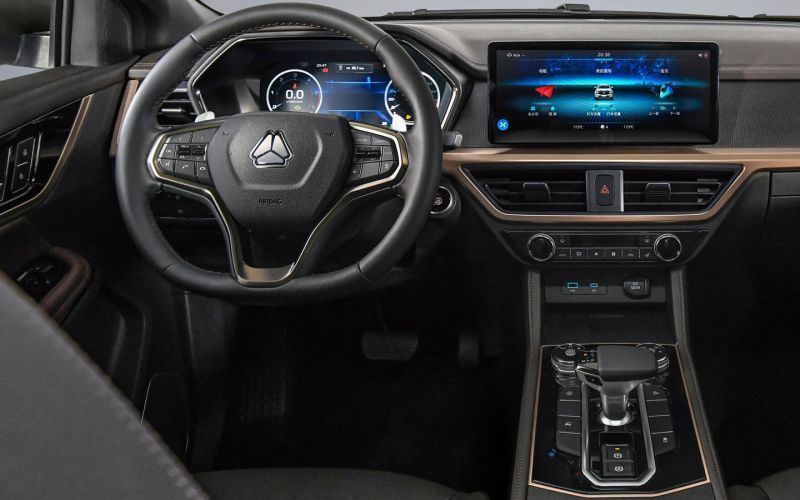 
            В России появятся два новых рамных внедорожника. Раньше вы о них не знали
        