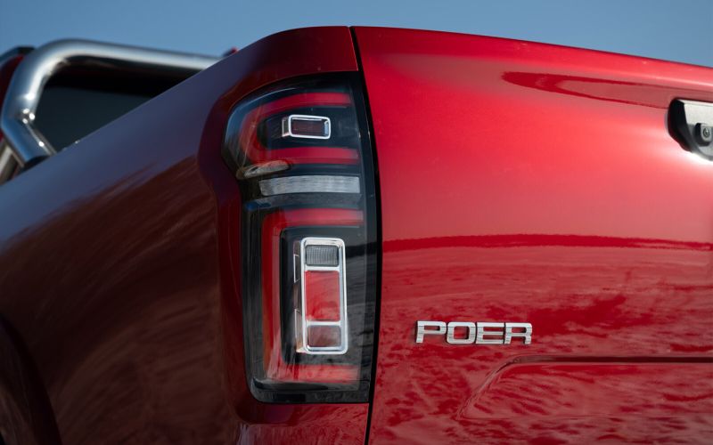 
            За лестницей в новых сапогах. Тест обновленного GWM Poer на бездорожье
        