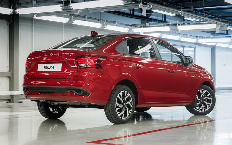 3 месяца ожиданий. Названа дата начала продаж новой Lada Iskra