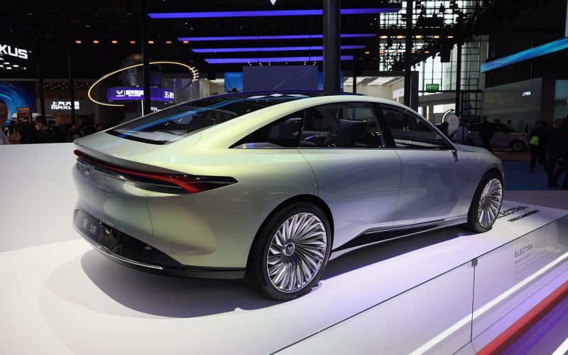 5 «американцев» на Auto Shanghai 2025. В Китае их не заменить