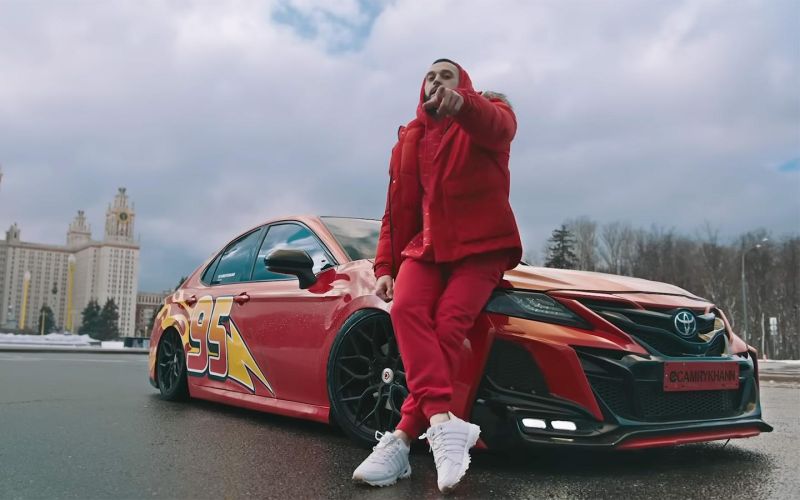 
            5 автомобилей — героев мемов. Ироничный обзор к 1 апреля
        