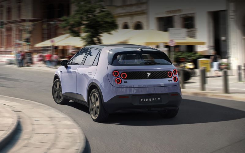 5 значимых премьер Шанхайского автосалона. От «Светлячка» до царь-мотора