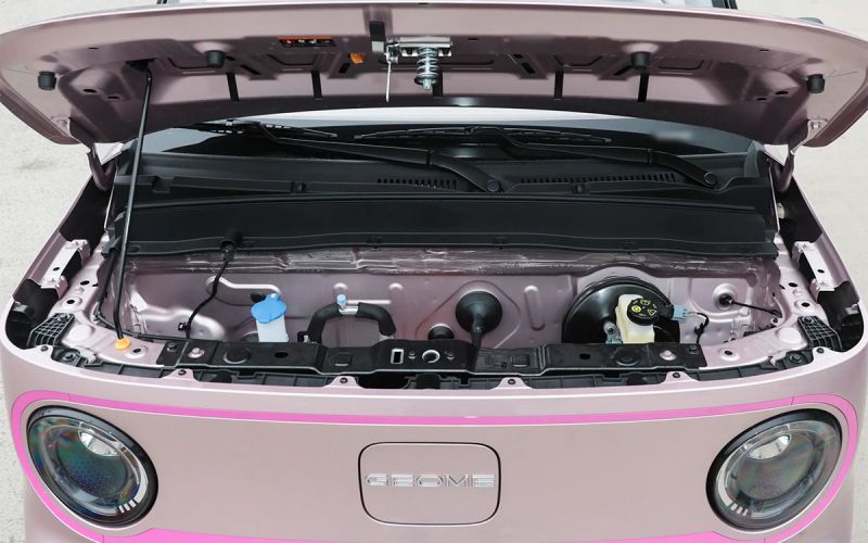 6 фактов о Geely Panda Mini. Он засветился в Шанхае