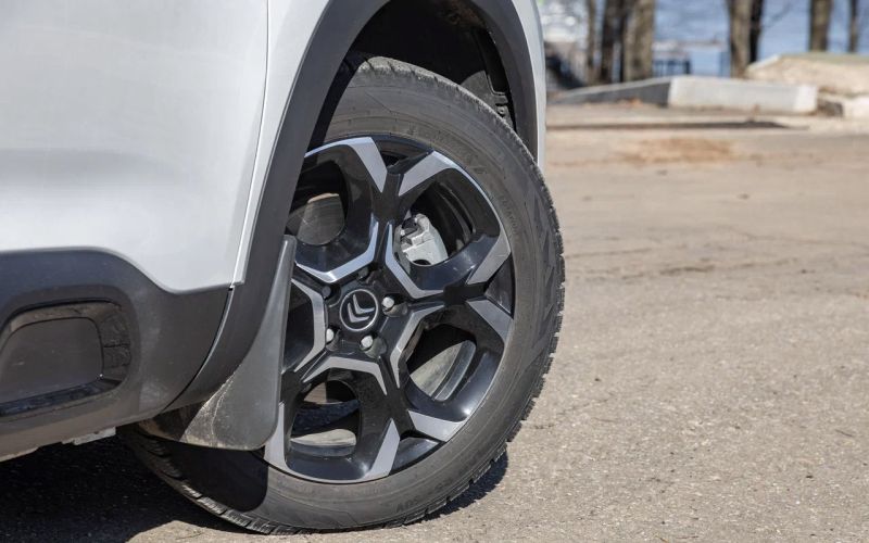 
            7 ключевых отличий Citroёn C5 Aircross российской сборки. Первый тест
        