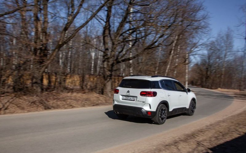 
            7 ключевых отличий Citroёn C5 Aircross российской сборки. Первый тест
        