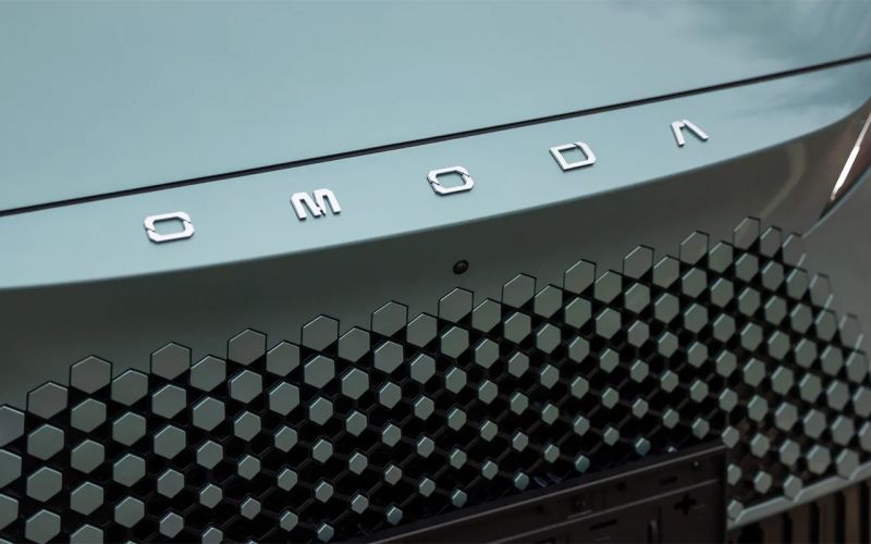 
            7 ступеней принятия. Первый тест флагманского кроссовера Omoda C7
        