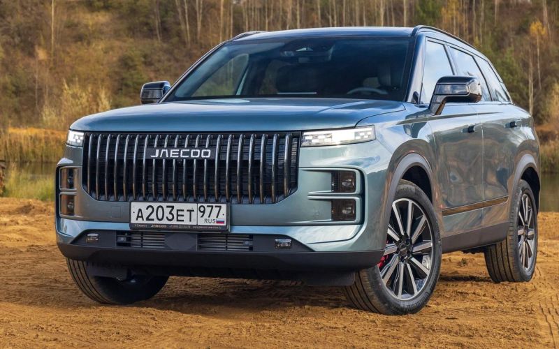 
            7 ступеней принятия. Первый тест флагманского кроссовера Omoda C7
        