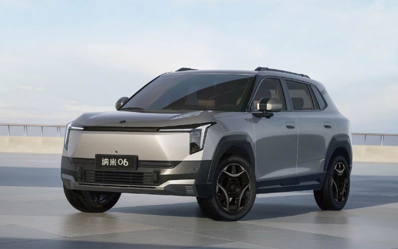 
            BMW против китайских спорткаров: 6 любопытных новинок Шанхайского салона
        