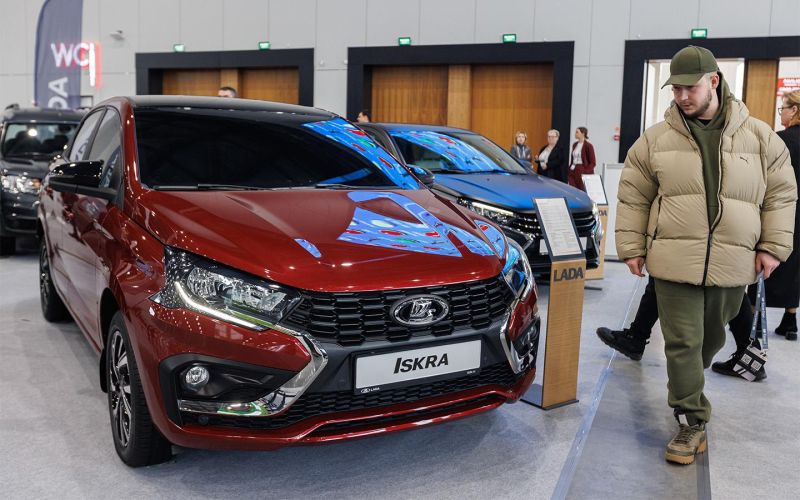 Бронь за ₽10 тыс. Дилеры сообщили, когда Lada Iskra появится в продаже