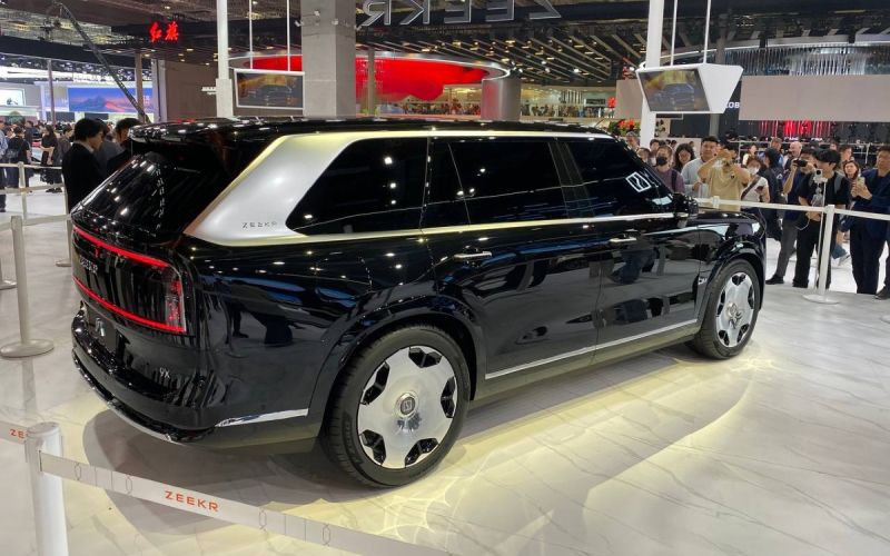 Haval и Tank представили новые внедорожники. Онлайн с Шанхая-2025