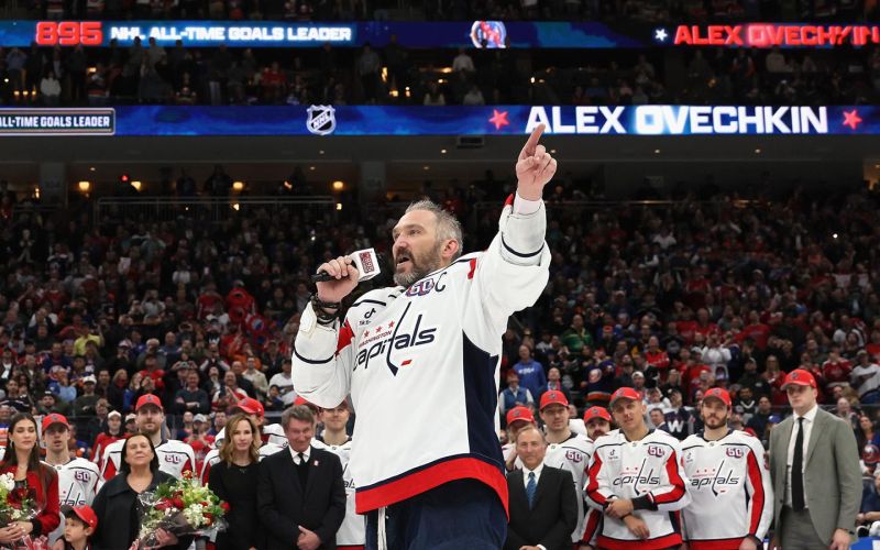 Машины Александра Овечкина: на чем ездит хоккеист, побивший рекорд в НХЛ