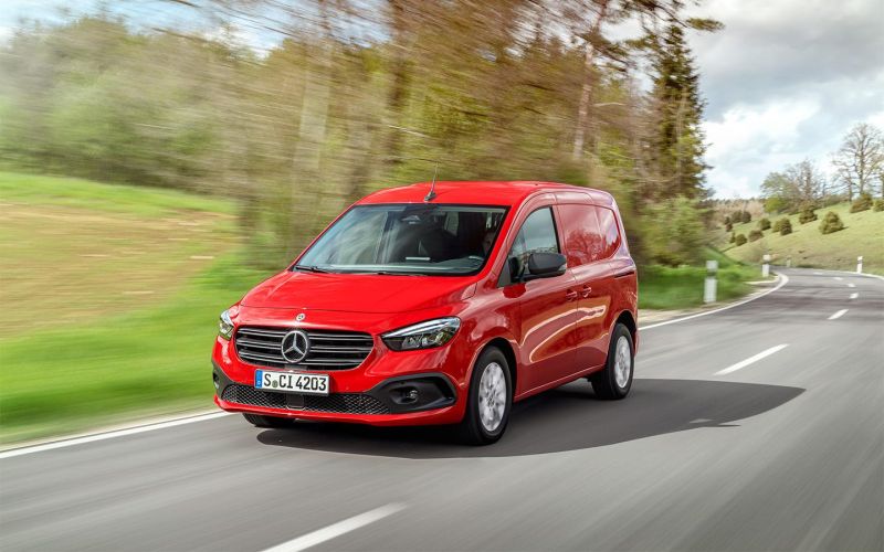 
            Mercedes-Benz откажется еще от 2 моделей. Причины
        