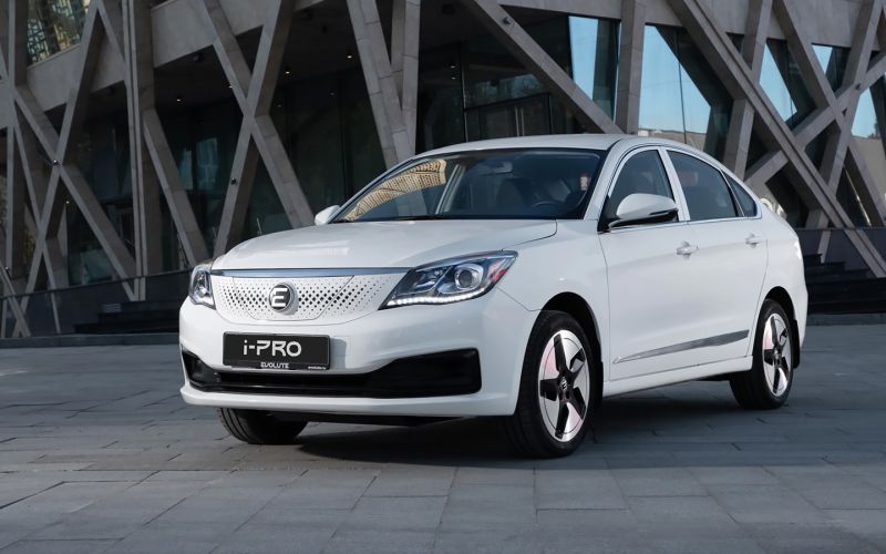 Они существуют! 5 иномарок, которые стоят как Lada Granta