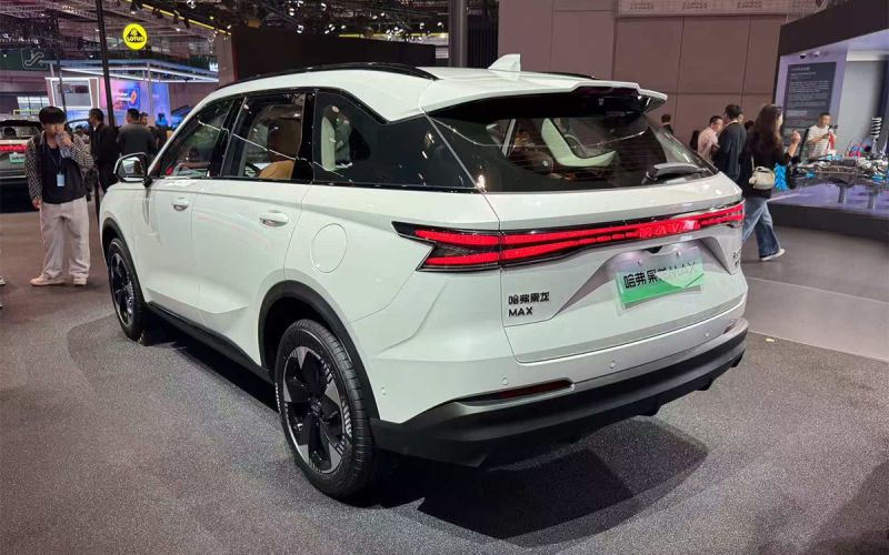 От Haval до JAC. 5 кроссоверов из Шанхая, которые привезут в Россию