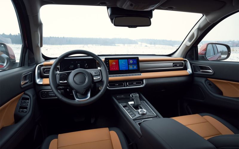 
            От Lada Iskra до новых внедорожников. Какие автомобили купить в апреле
        